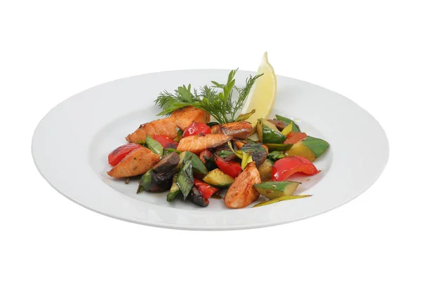 Salade Van Geroosterde Groenten Het Vuur Een Geïsoleerde Achtergrond — Stockfoto