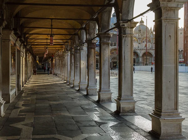 Malebný Pohled Krásnou Středověkou Architekturu — Stock fotografie