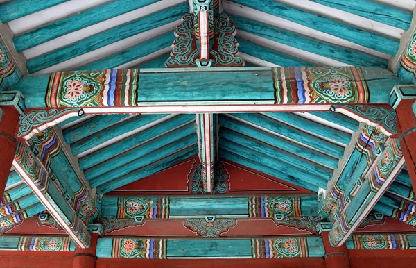 Tető Egy Koreai Történelmi Épület Szöulban — Stock Fotó