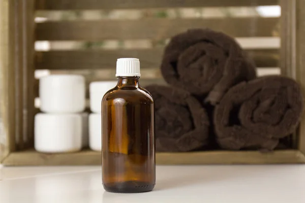 Glass Bottle Cream Towels — Stock Photo, Image