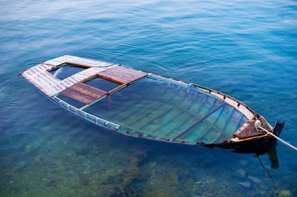 Épave Bateau Bois Échoué Dans Port — Photo