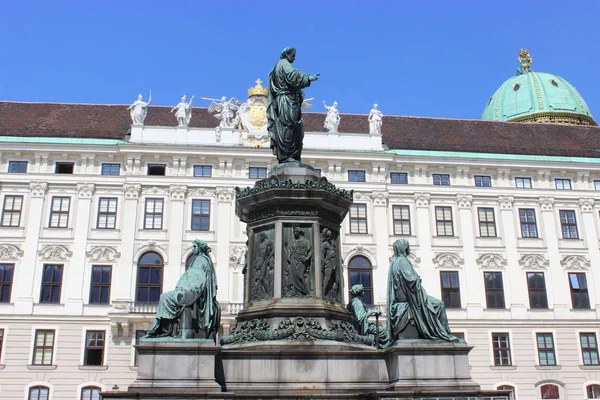 Viyana Hofburg Daki Heykeller — Stok fotoğraf