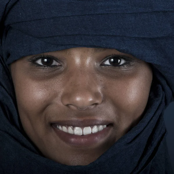 Tuareg Girl Targia Chech Algerian Origin — Stock Photo, Image