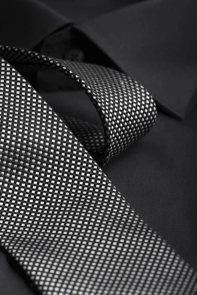 Corbata Sobre Camisa Negra — Foto de Stock