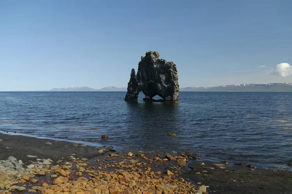 Hvitserkur Balsaltfelsen Costa Este Península Vatnsnes Noroeste Del País — Foto de Stock