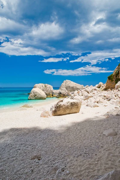 Una Hermosa Bahía Sardegna Estos Hermosos Lugares Son Accesibles Sólo — Foto de Stock