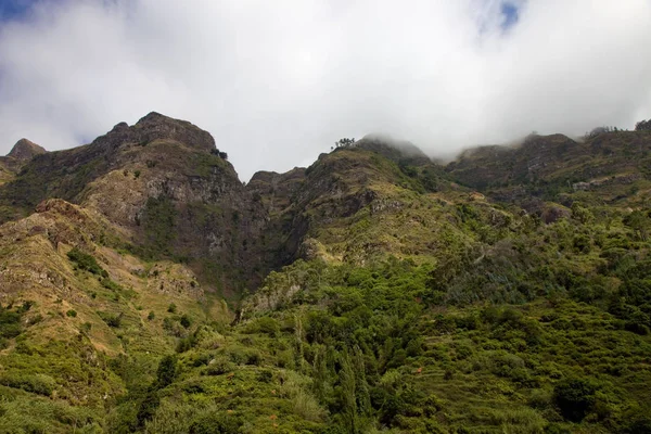 Belle Montagne Verdi Dell Isola Madeira Portogallo — Foto Stock