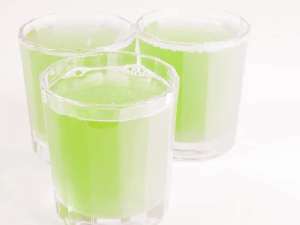 Verres Jus Pomme Vert Sur Table Petit Déjeuner Continentale — Photo