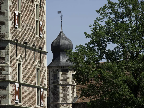 Raesfeld Castle Tower Flag — Stock Photo, Image