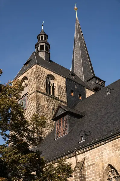 Věže Marktkirche Quedlinburgu — Stock fotografie