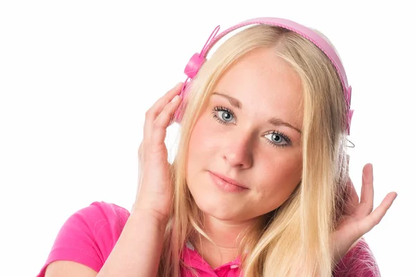 Sensuel Blonde Écoute Musique Sur Des Écouteurs — Photo