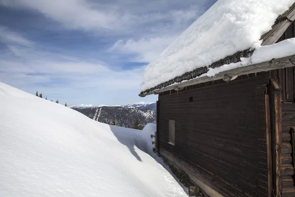 Winterlandschap Met Hut Karinthië — Stockfoto