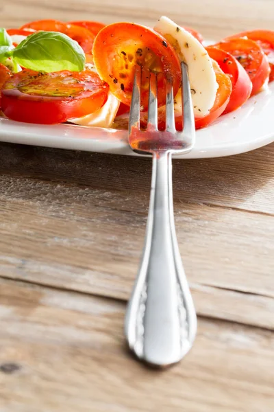 Caprese Salad Tomato Mozzarella Basil — Stock Photo, Image