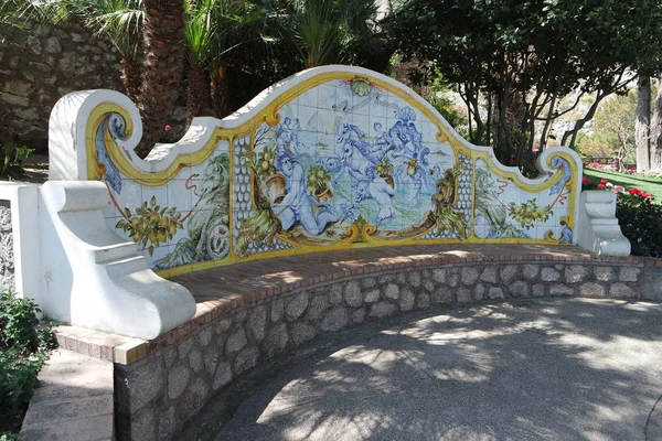 Capri Mosaic Bench Park — стоковое фото