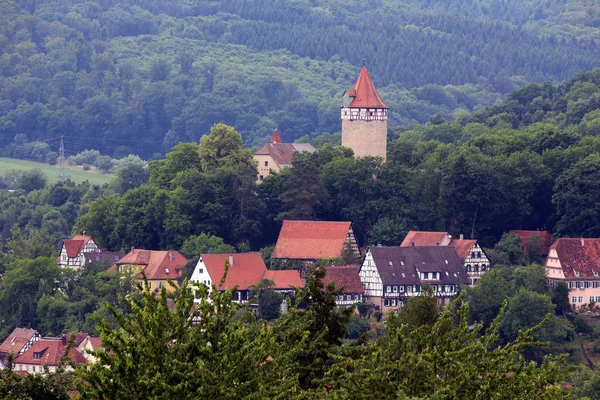 Malebný Pohled Majestátní Středověkou Hradní Architekturu — Stock fotografie