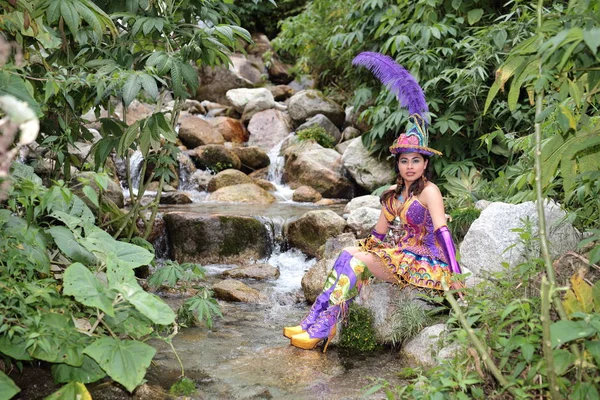 Bolivijština Tradičním Tanečním Kostýmu Zongu — Stock fotografie