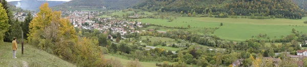 Panoramiczne Zdjęcie Podczas Wędrówki Swabian Alb Pobliżu Deggingen Złe Ditzenbach — Zdjęcie stockowe
