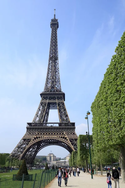 Details View Eiffel Tower Paris Trocadero Tourits — стокове фото