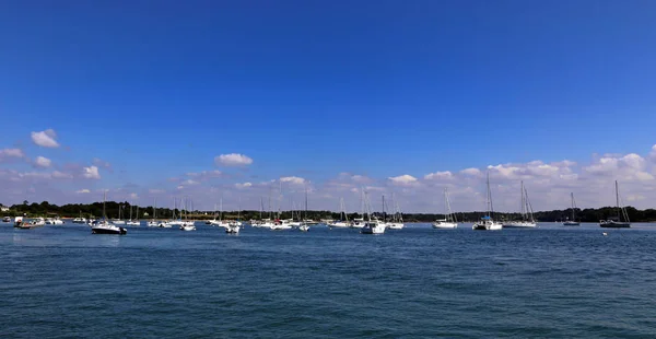 Departementet Morbihan Nära Port Blanc Framför Ile Aux Moines — Stockfoto