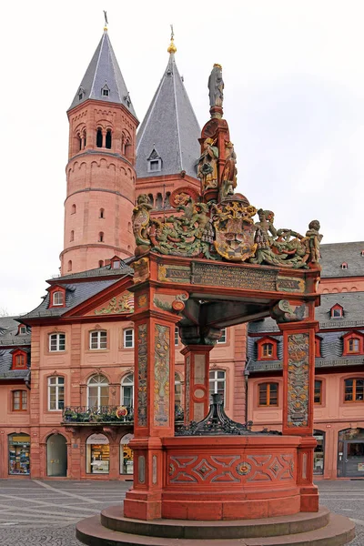 Mainz Marknaden Fontän Framför Katedralen — Stockfoto