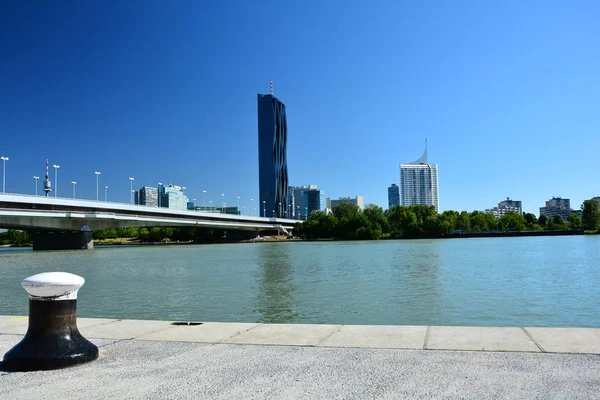 Vue Panoramique Sur Majestueuse Ville Urbaine — Photo