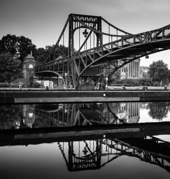 Kaiser Wilhelhelmshaven Bru – stockfoto