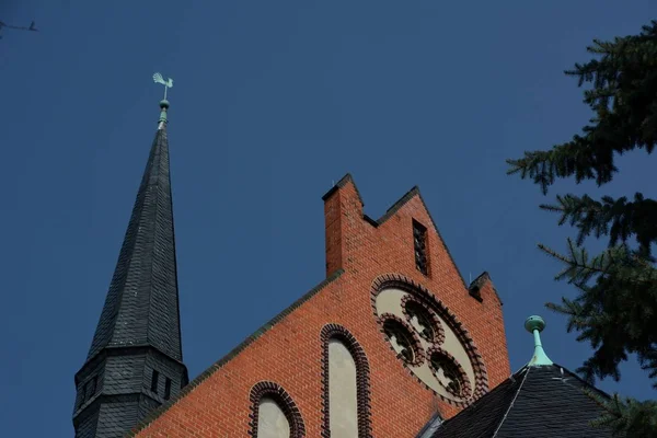 Auenkirche Berlin Wilmersdorf Frühling 2015 — Stockfoto