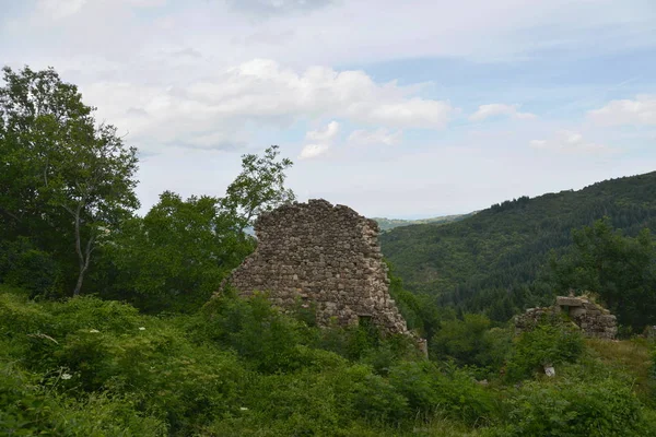 Starożytne Ruiny Ardeche — Zdjęcie stockowe