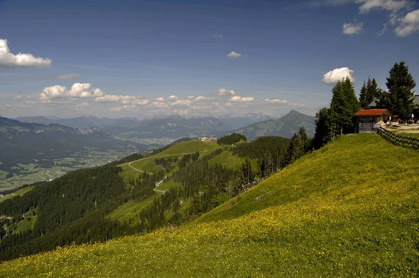 Podróże Niesamowitych Górach Alp — Zdjęcie stockowe