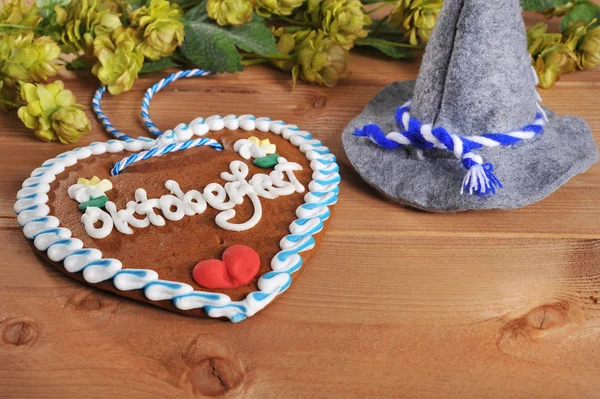 Original Bavarian Gingerbread Heart Gamsbart — Stock Photo, Image