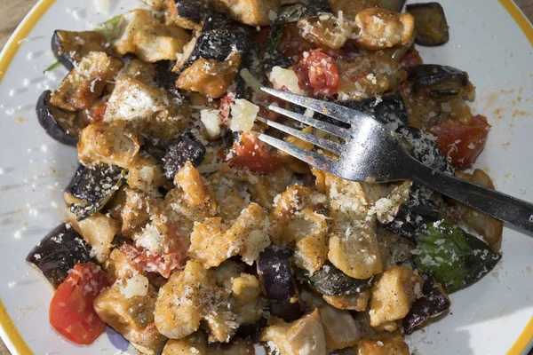 Auberginen Gekocht Pilze Stil Mit Tomaten Und Parmesan — Stockfoto