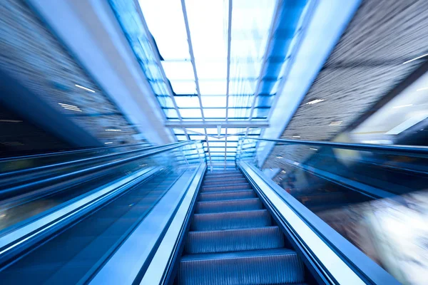 Escaliers Mécaniques Centre Commercial Zoom Flou Mouvement — Photo