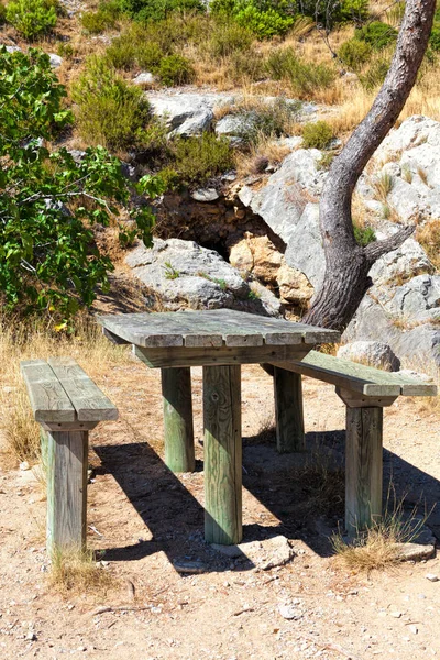 Bank Tafel Voor Picknick Het Park — Stockfoto