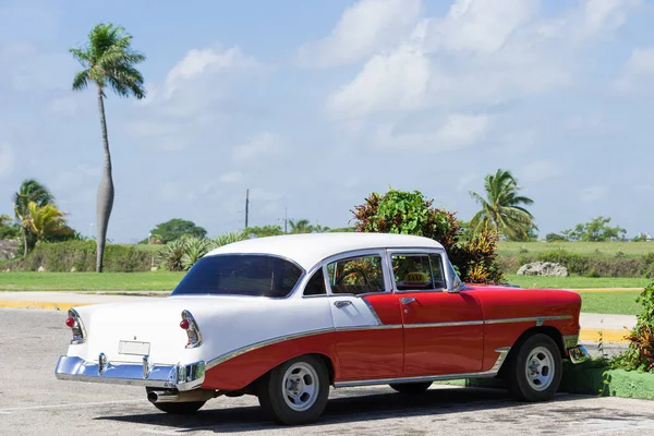 Cuba Americano Classico Parcheggio Auto Varadero Margine — Foto Stock