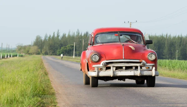 Cuba Coches Vintage Rojas Americanos Carretera Interior — Foto de Stock