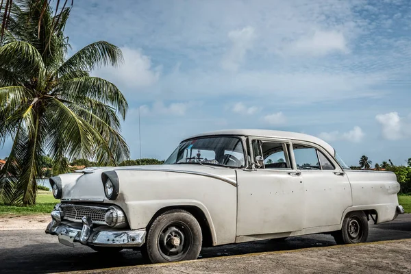 Americani Auto Epoca Parcheggiate Havana Cuba — Foto Stock