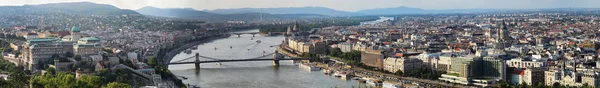 Panoramisch Stadsgezicht Van Boedapest Met Ketting Brug Rivier Donau — Stockfoto