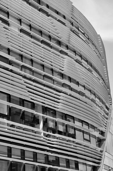 杜塞尔多夫一座现代建筑的立面 — 图库照片