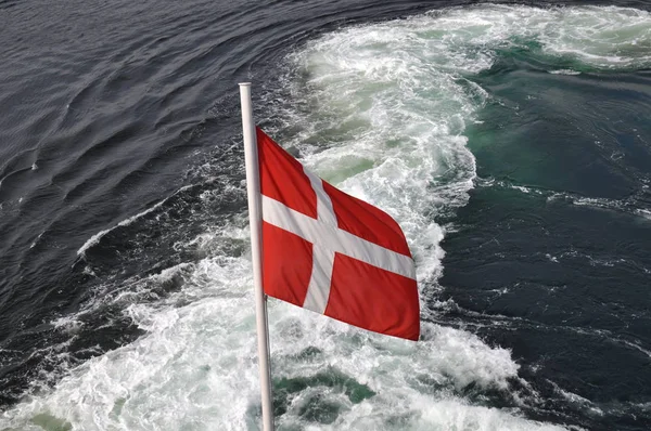 Bandera Suiza Ondeando Sobre Viento — Foto de Stock