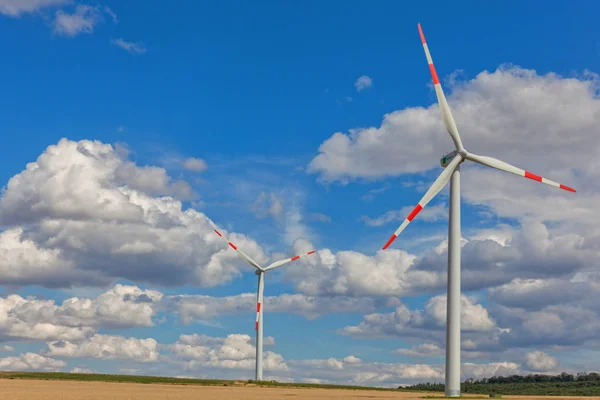 Rüzgar Türbinleri Alternatif Rüzgar Enerjisi — Stok fotoğraf