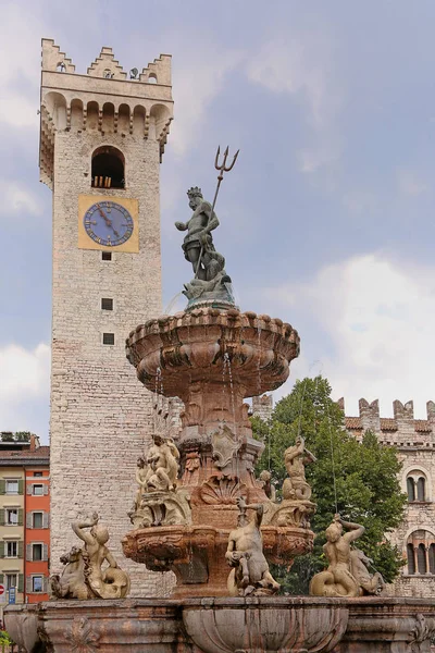 Fonte Neptune Torre Cidade Palácio Praetorian Quadrado Catedral Trento — Fotografia de Stock