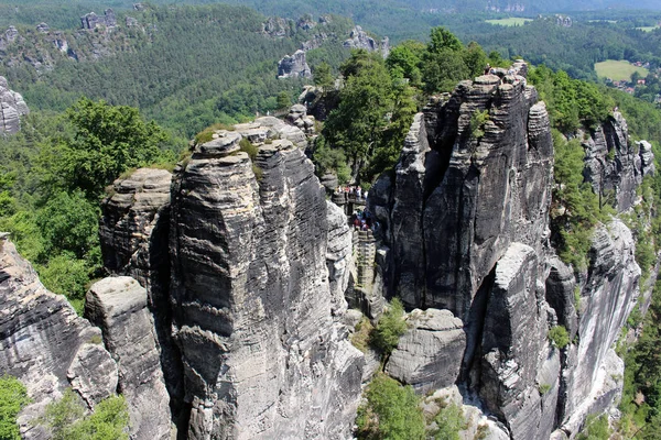 Θέα Πάνω Από Elbsandsteingebirge Βράχια Και Δάση Saxon Switzerland — Φωτογραφία Αρχείου