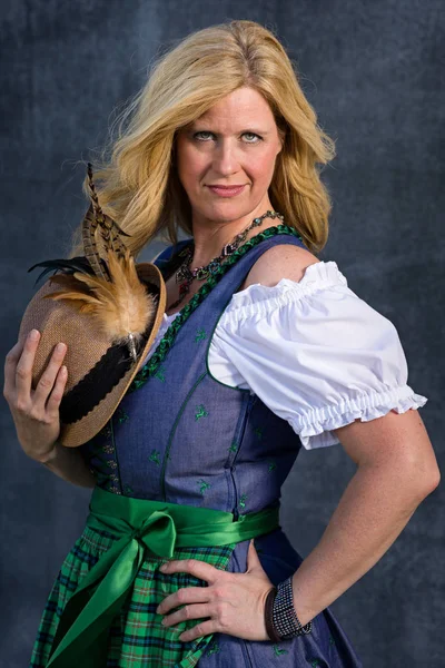 Beautiful Bavarian Woman Long Blond Hair Traditional Clothing Ready Oktoberfest — Φωτογραφία Αρχείου