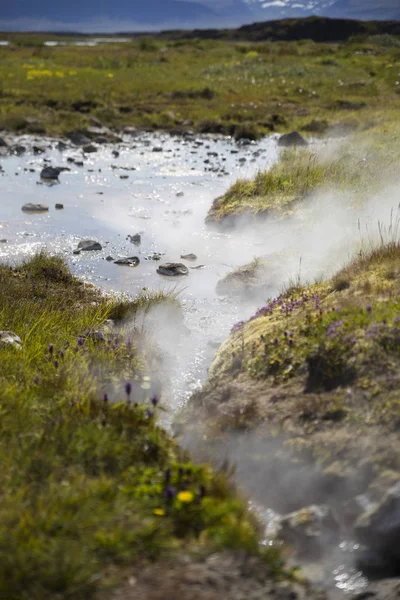 Imagem Mostra Uma Fonte Quente Iceland — Fotografia de Stock