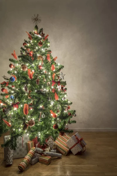 Bel Arbre Noël Illuminé Dans Salon — Photo