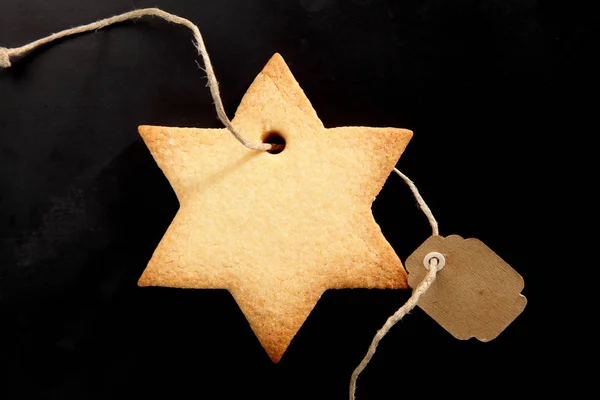 Golden Fresh Baked Star Cookie Για Χριστούγεννα Δεμένα Μια Κενή — Φωτογραφία Αρχείου