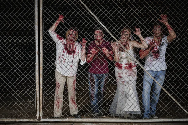 Zombies Hinter Dem Zaun Gefangen — Stock Photo, Image