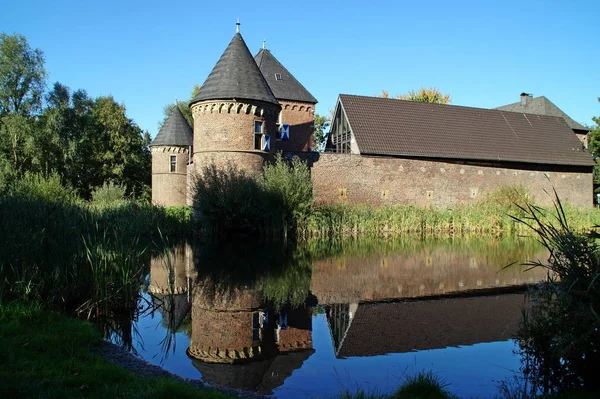 Schilderachtig Uitzicht Majestueuze Middeleeuwse Architectuur — Stockfoto