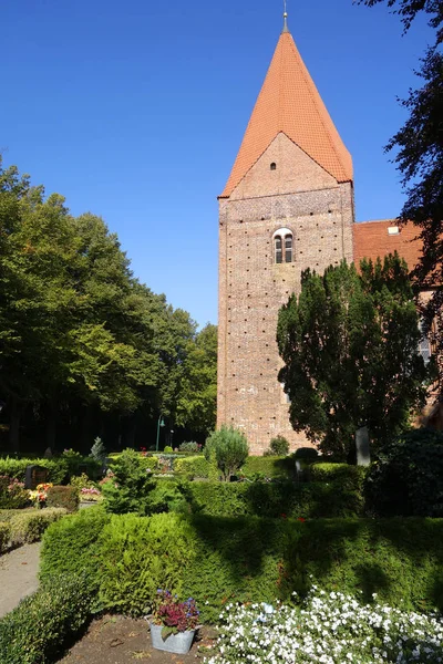 Dorfkirche Kirchdorf Poel — Stockfoto