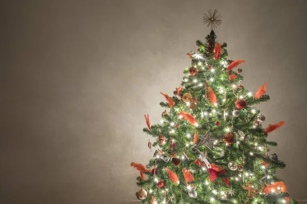 Hermoso Árbol Navidad Iluminado Una Sala Estar — Foto de Stock